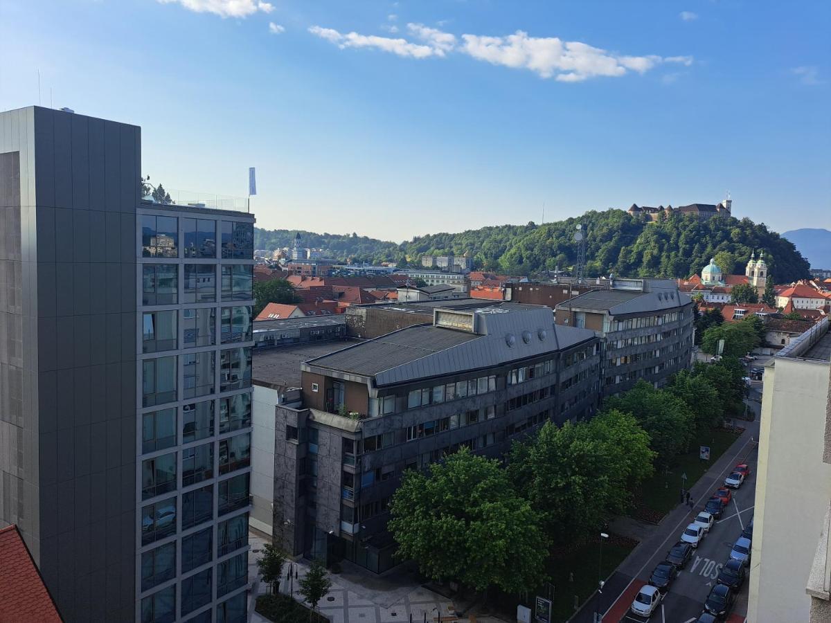 Ljubljana Center With A Castle View, Parking Apartment Bagian luar foto